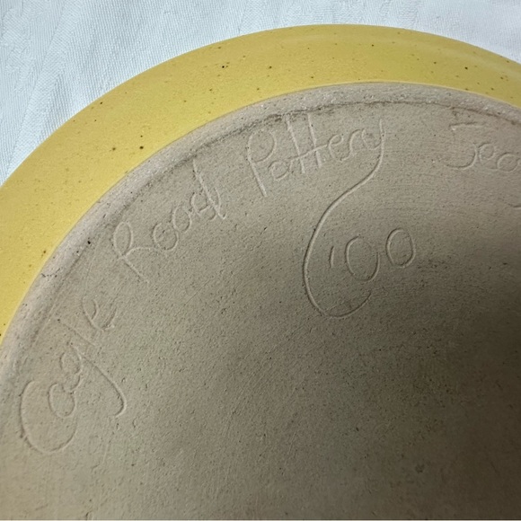 CAGLE ROAD Hand Thrown Pottery Butter Yellow Plate - Picture 4 of 4